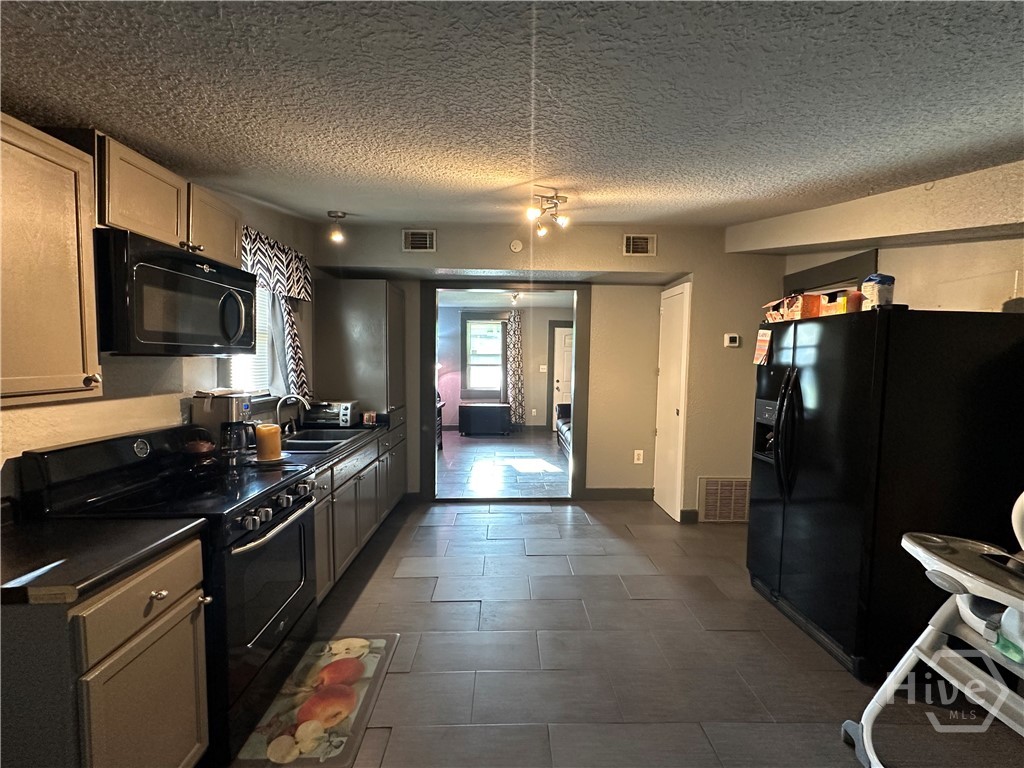 214 Cantyre Street Port Wentworth, GA 31407 - Photo 15 of 31