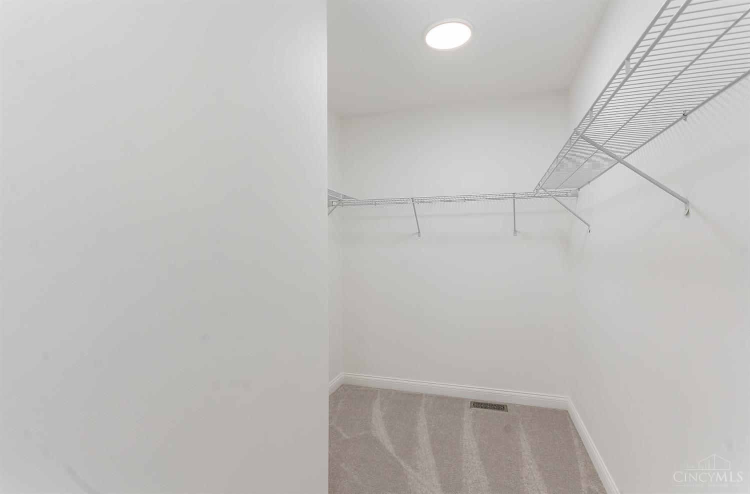 1027 Robinson Road Hamilton, OH 45013 - Photo 24 of 40