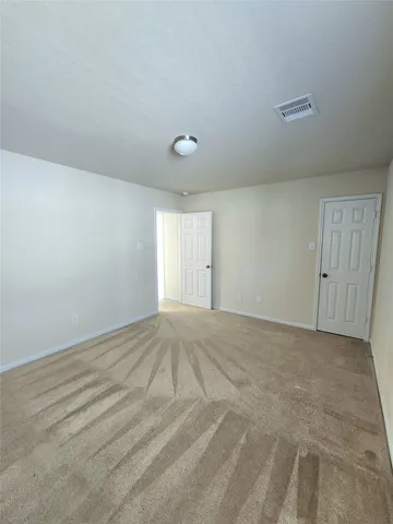 $2,600 | 5427 Seabird Street, Baytown, TX 77521