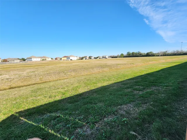 $2,600 | 5427 Seabird Street, Baytown, TX 77521