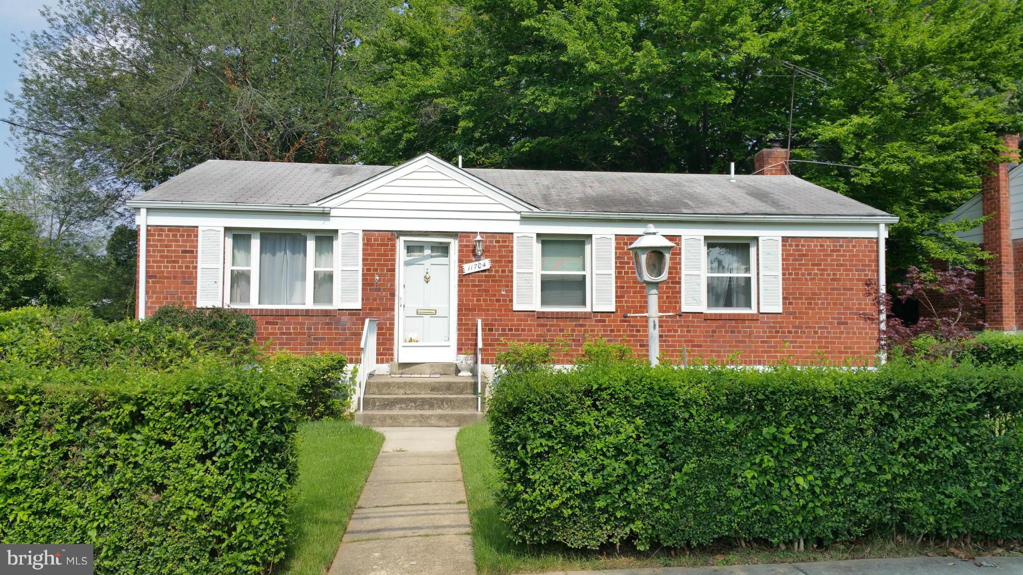 11704 Rocking Horse Road Rockville, MD 20852 - Photo 1 of 16 Exterior (Front)