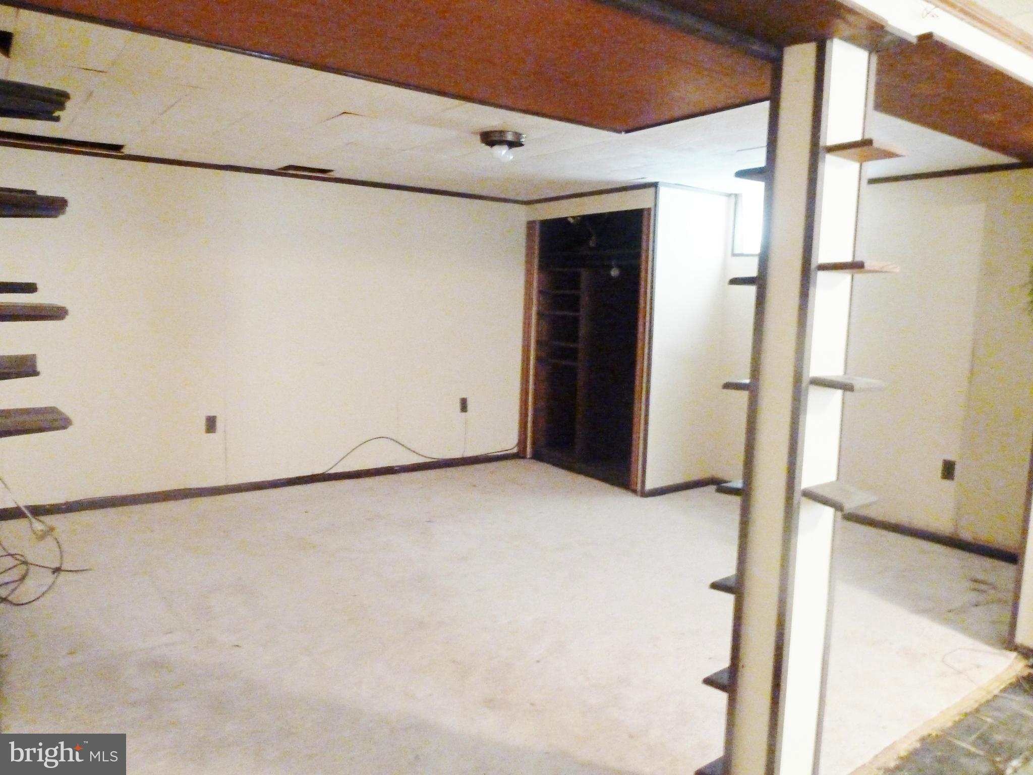 11704 Rocking Horse Road Rockville, MD 20852 - Photo 12 of 16 Basement