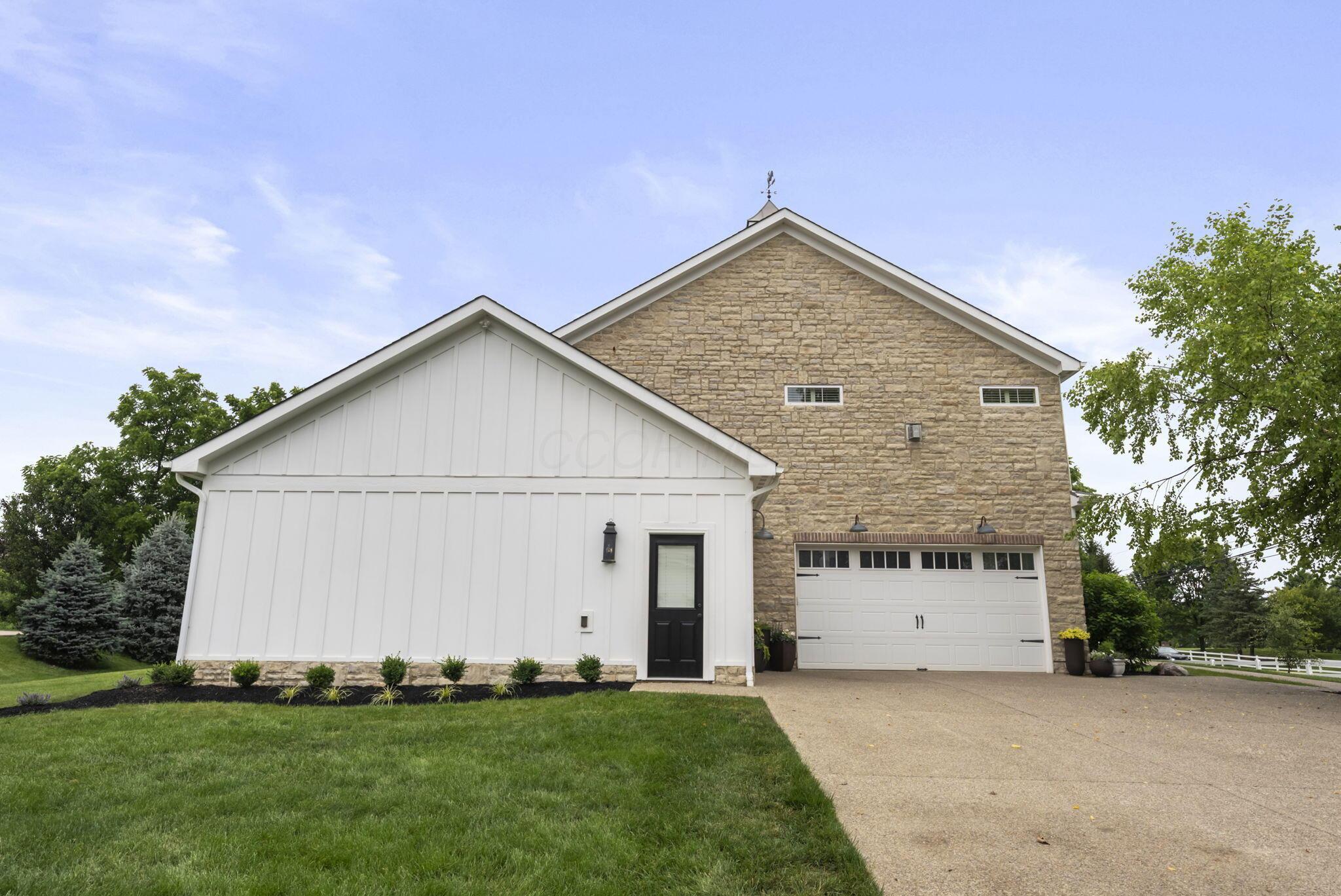 8568 Liberty Road North Powell, OH 43065 - Photo 77 of 107