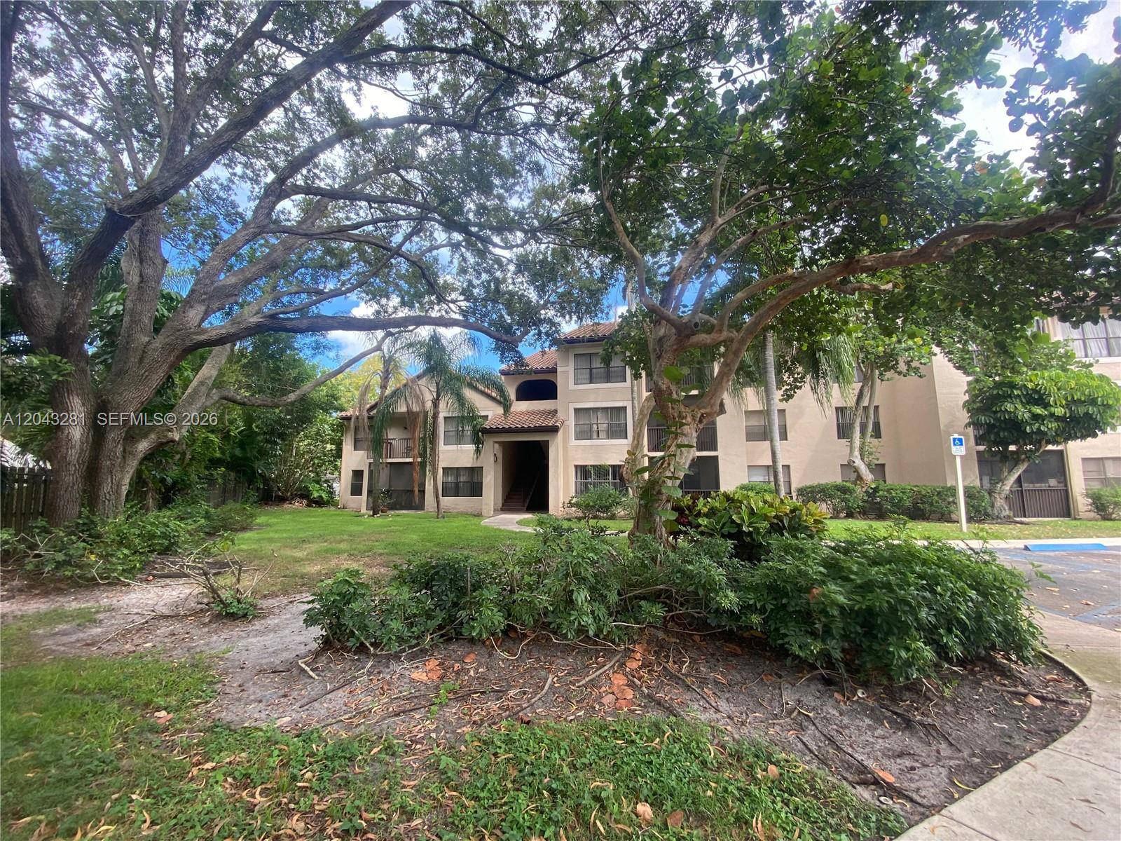 4341 West McNab Road, Unit 21 Pompano Beach, FL 33069 - Photo 17 of 18