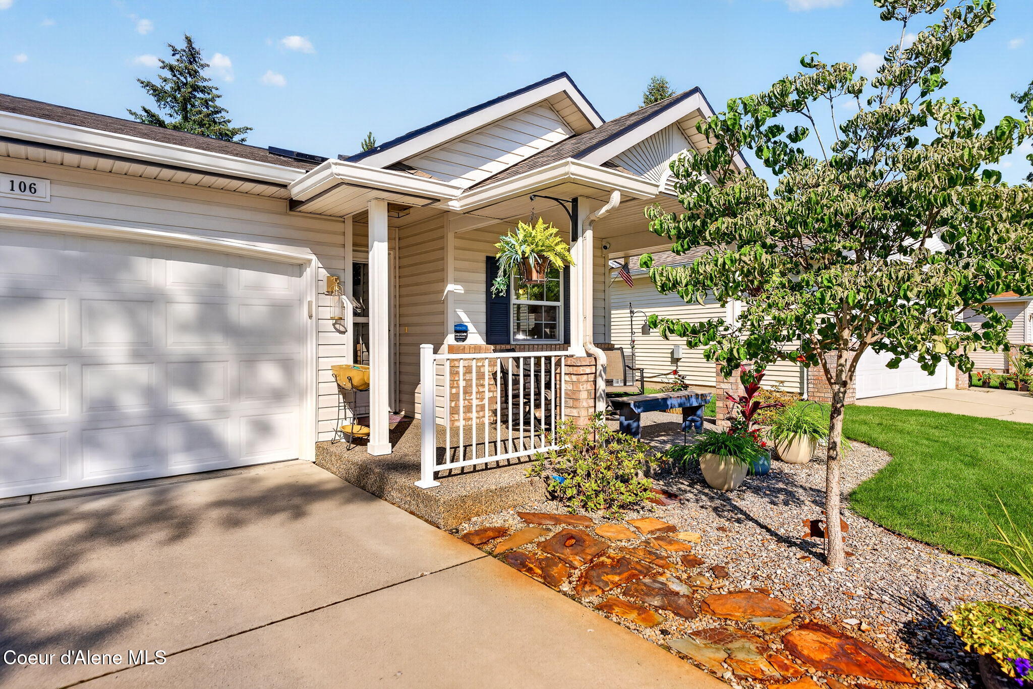 106 Coho Road Post Falls, ID 83854 - Photo 3 of 50 4-web-or-mls-SkyLight - Coho-71