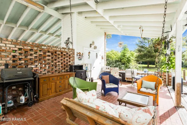 $674,000 | 140 Arlington Drive, Lafayette, LA 70503