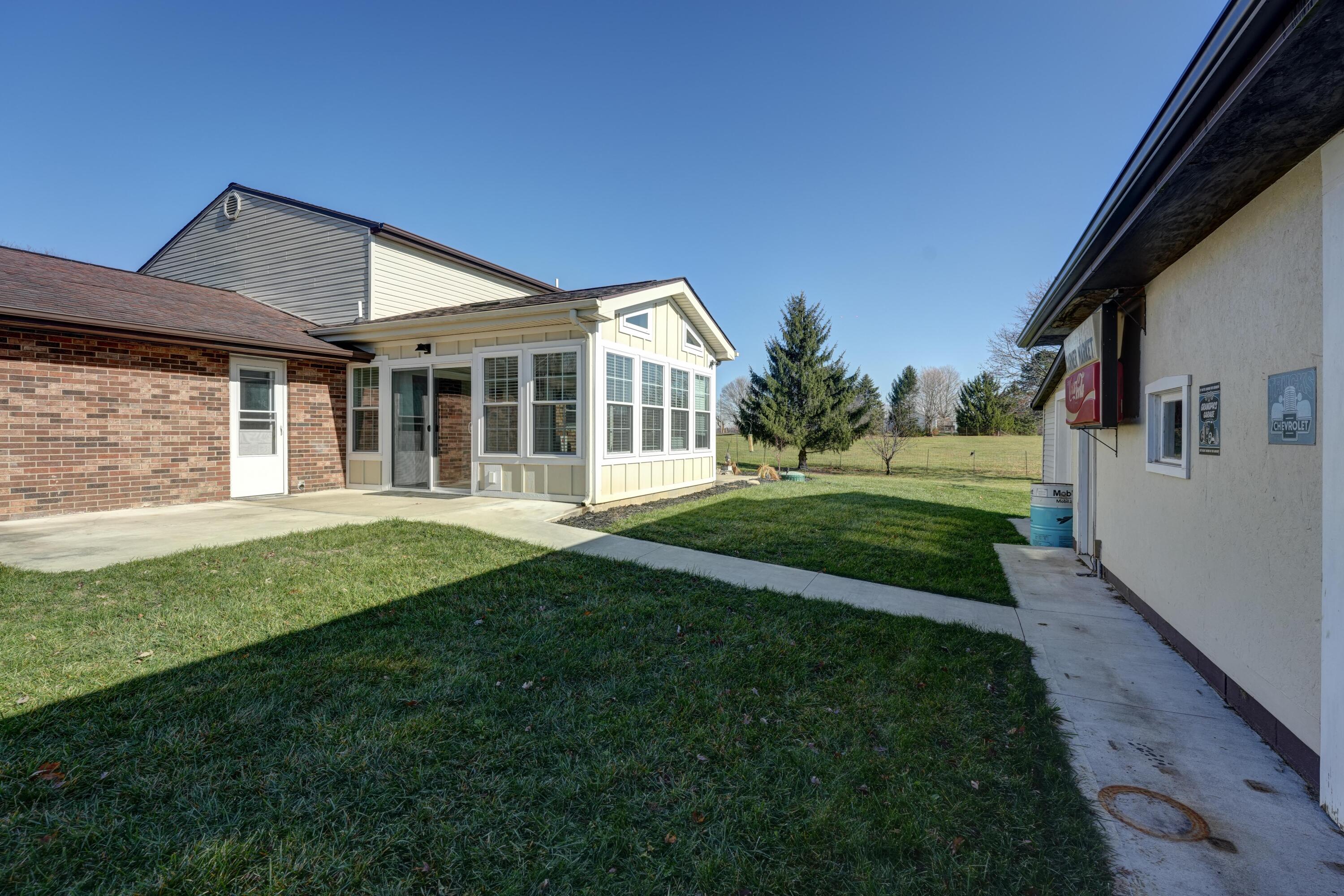 3081 Hamilton Road Greenville, OH 45331 - Photo 6 of 32 Gallery Image 6
