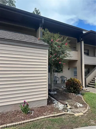 $120,000 | 2415 Northeast 7th Street, Unit 2, Ocala, FL 34470
