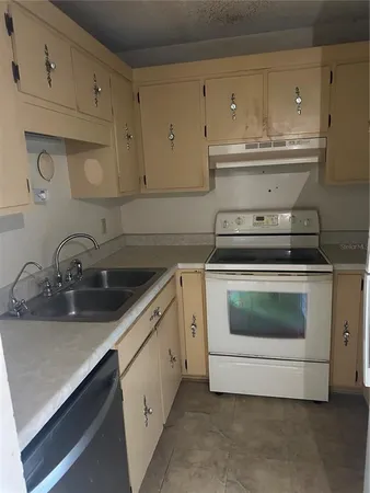 $120,000 | 2415 Northeast 7th Street, Unit 2, Ocala, FL 34470