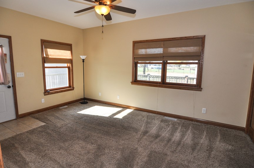 4222 East County Line Road Mulberry, IN 46058 - Photo 9 of 18