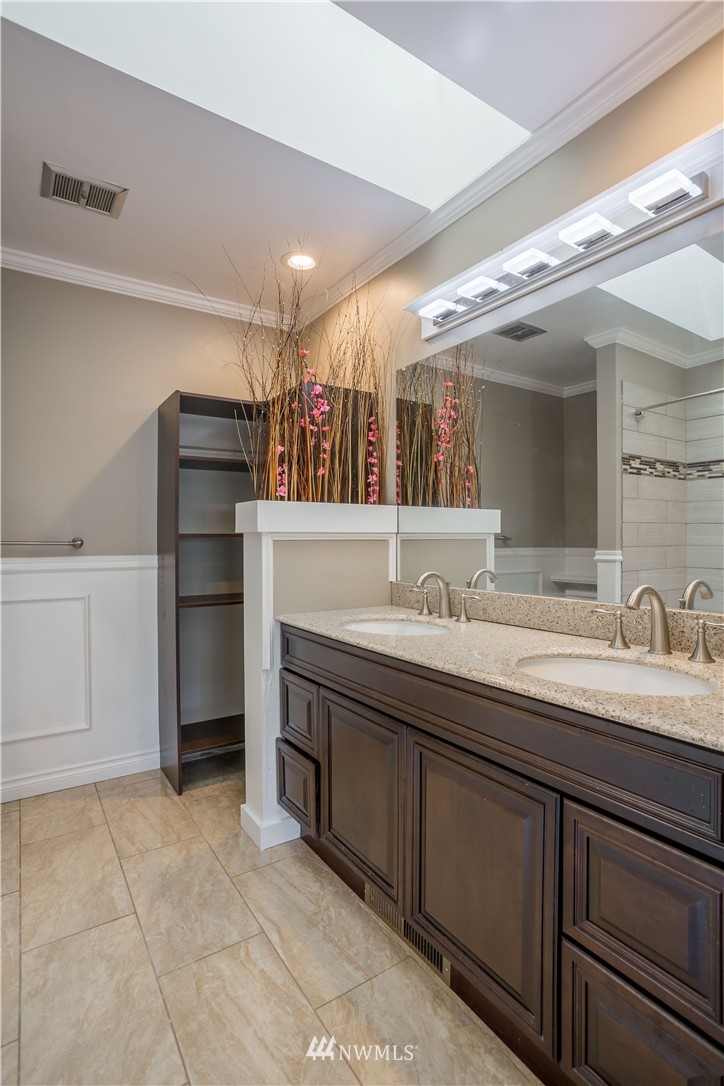 435 North Waugh Road Mount Vernon, WA 98273 - Photo 14 of 25 Gallery Image 14
