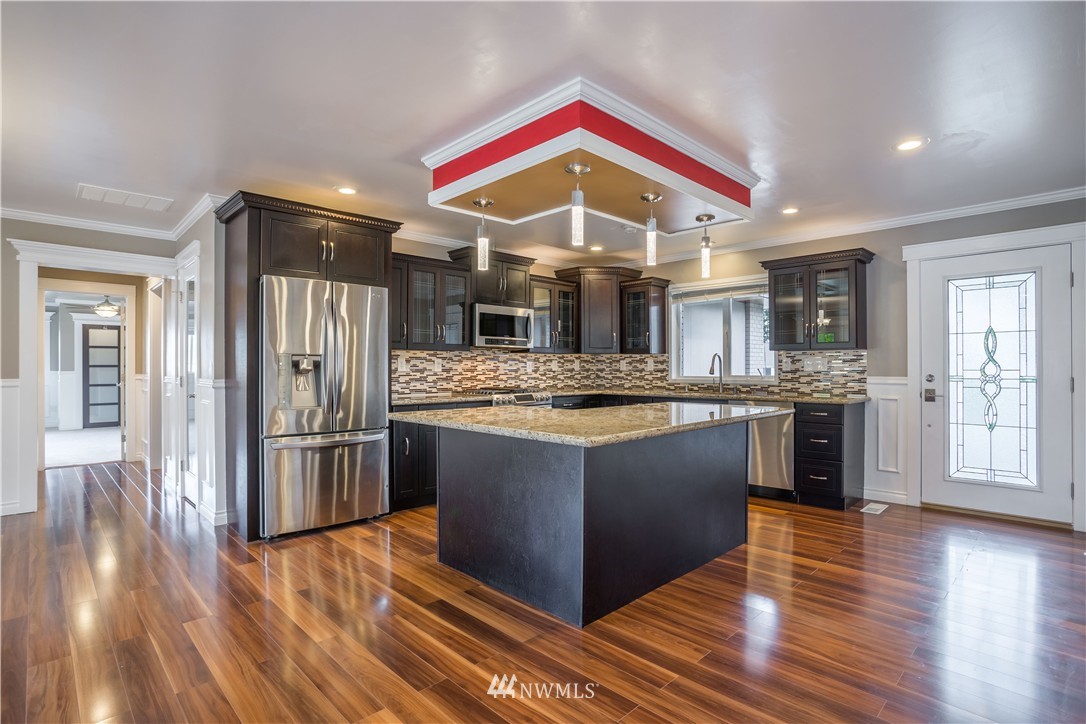 435 North Waugh Road Mount Vernon, WA 98273 - Photo 8 of 25 Gallery Image 8