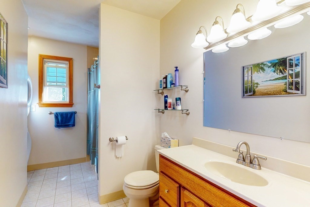 168 Brookfield Road Winthrop, MA 02152 - Photo 21 of 31 Gallery Image 21