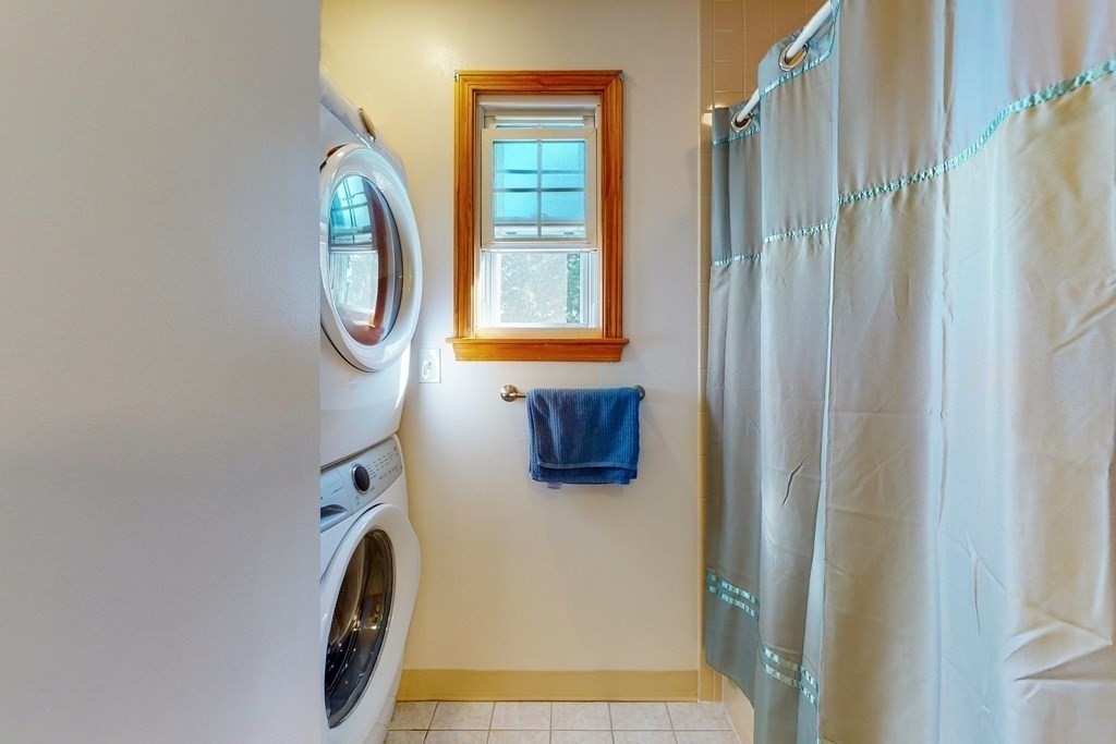 168 Brookfield Road Winthrop, MA 02152 - Photo 22 of 31 Gallery Image 22