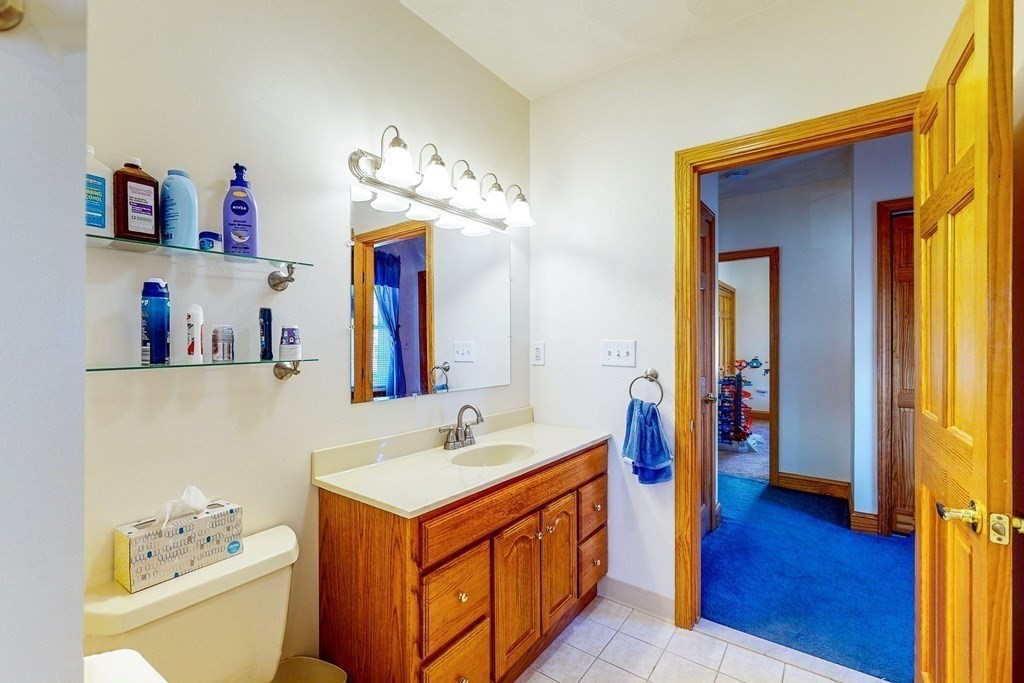 168 Brookfield Road Winthrop, MA 02152 - Photo 23 of 31 Gallery Image 23