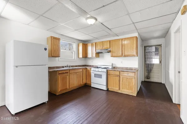 $360,000 | 917 Bridge Street, Schenectady, NY 12303