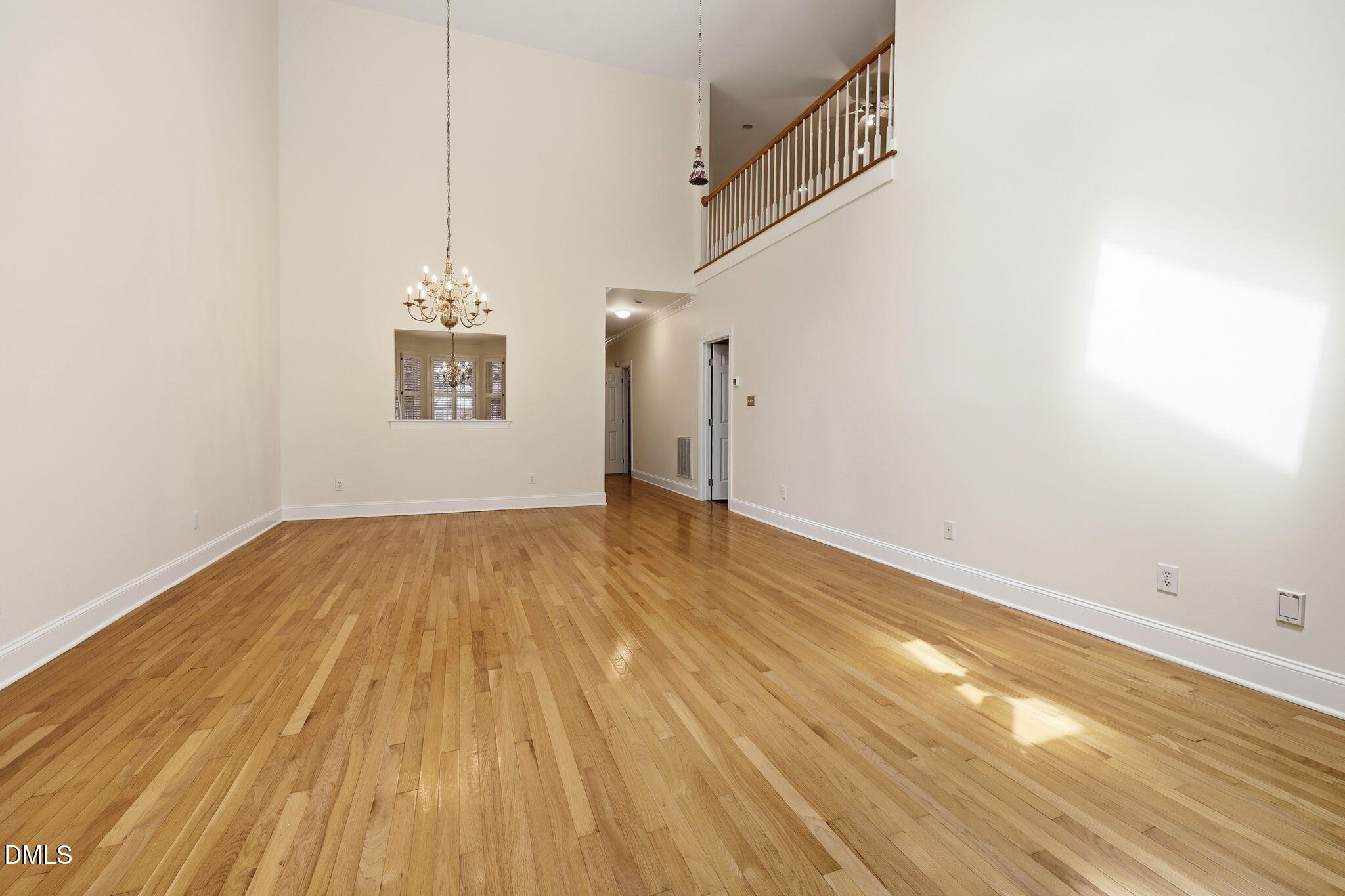 3412 Sir Colleton Court Raleigh, NC 27612 - Photo 11 of 41 20-web-or-mls-IMG_0661