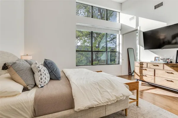 $3,695 | 2211 Moser Avenue, Unit 4, Dallas, TX 75206