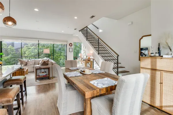 $3,695 | 2211 Moser Avenue, Unit 4, Dallas, TX 75206