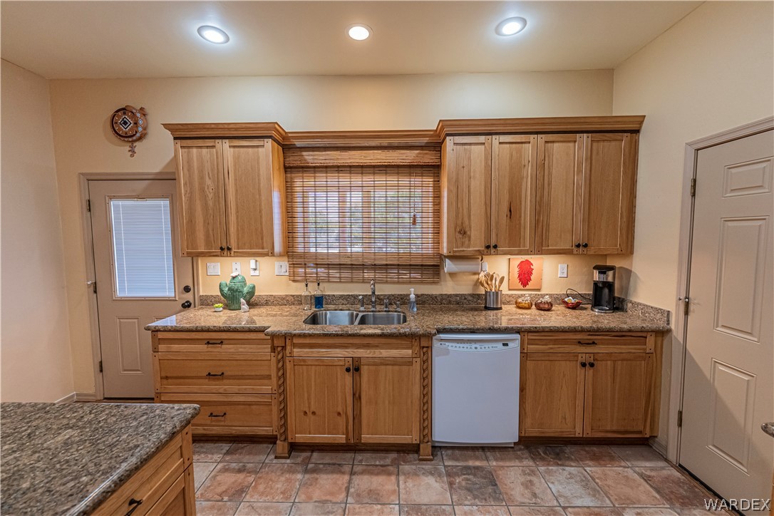 14921 Powerline Road Kingman, AZ 86401 - Photo 38 of 52