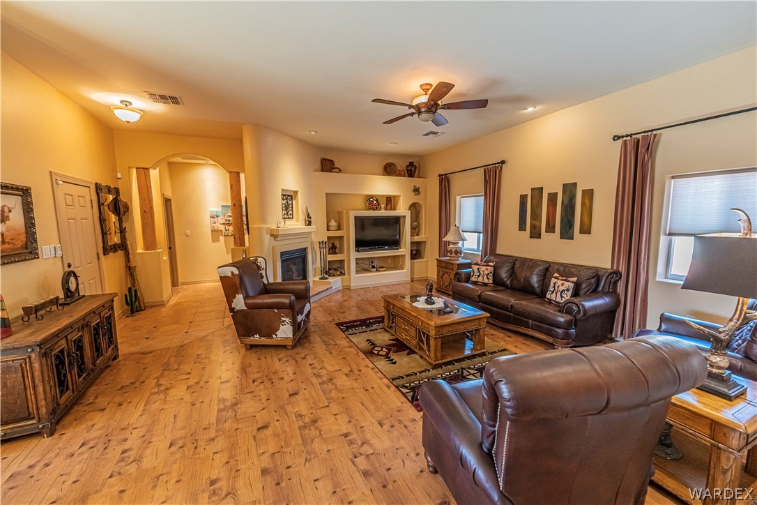 14921 Powerline Road Kingman, AZ 86401 - Photo 6 of 52