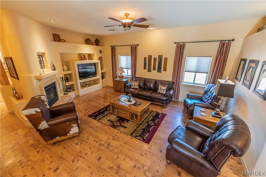 14921 Powerline Road Kingman, AZ 86401 - Photo 8 of 52