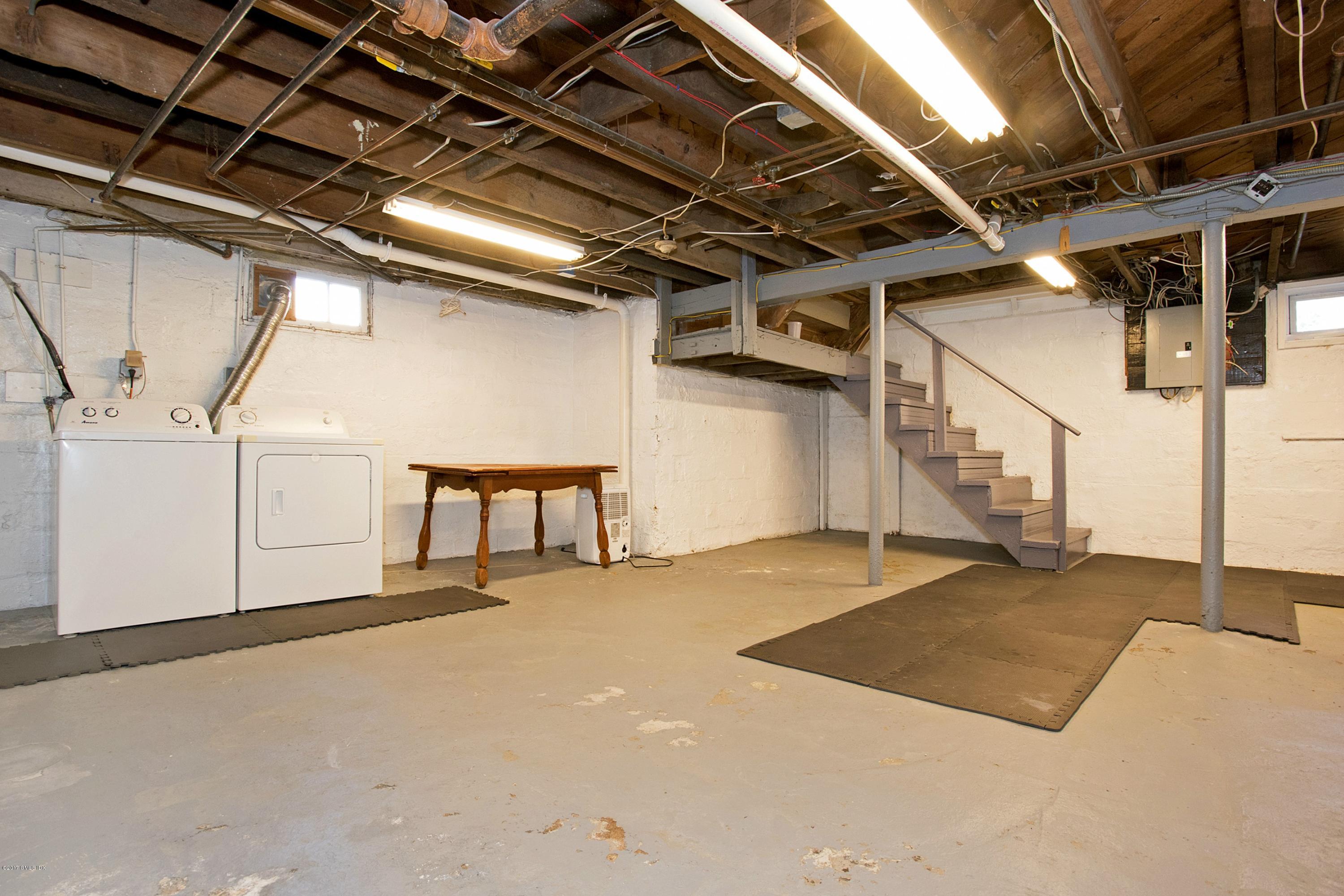 55 Oval Avenue Riverside, CT 06878 - Photo 14 of 19 a view of a garage