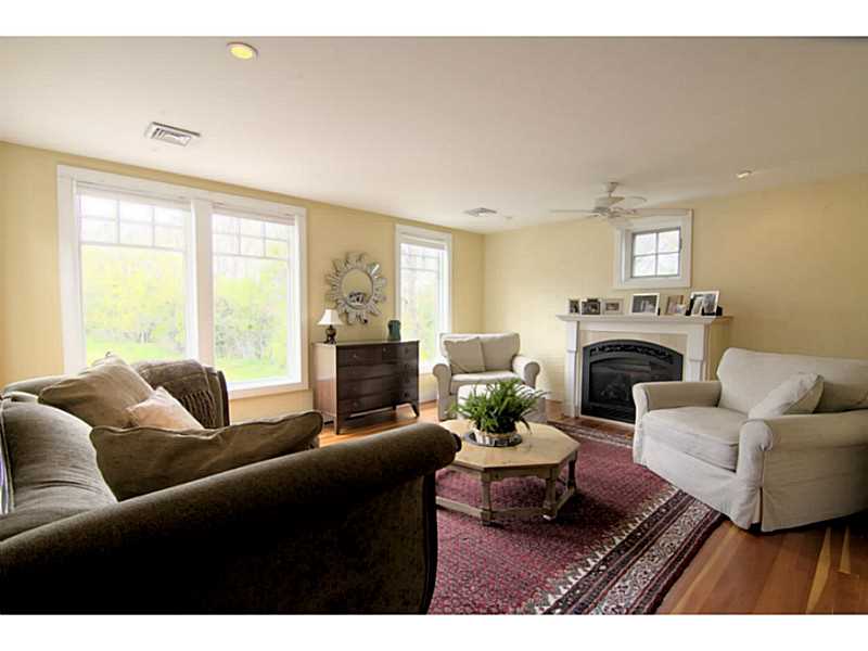 286 Fletcher Road North Kingstown, RI 02852 - Photo 12 of 24 Living Room.