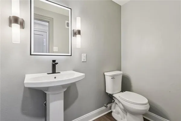 $468,000 | 3422 Highway 130, Harrison City, PA 15636