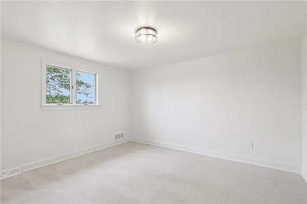 $468,000 | 3422 Highway 130, Harrison City, PA 15636