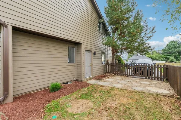 $468,000 | 3422 Highway 130, Harrison City, PA 15636