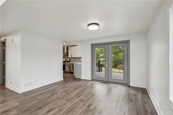 $468,000 | 3422 Highway 130, Harrison City, PA 15636