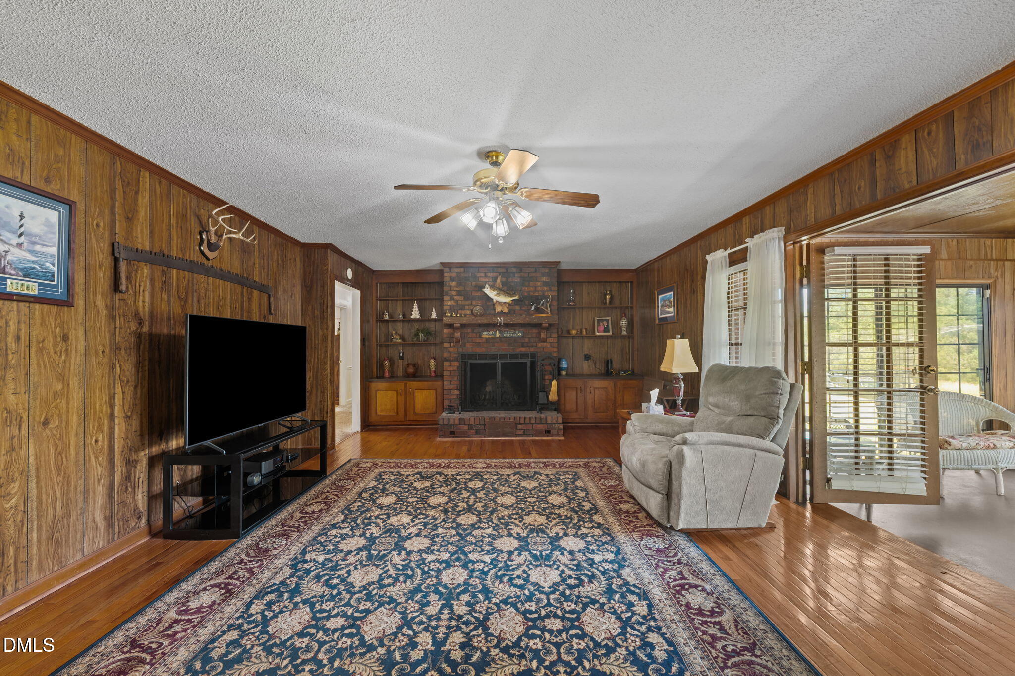 1753 Altamahaw Union Ridge Road Burlington, NC 27217 - Photo 19 of 40 den1