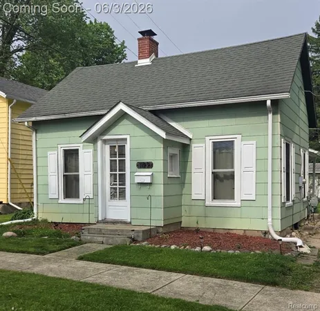 $105,000 | 1122 North Madison Street, Lapeer, MI 48446