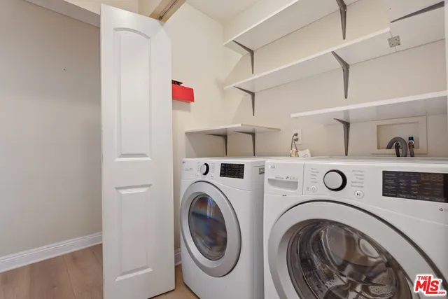 $1,350,000 | 1147 South Kenmore Avenue, Los Angeles, CA 90006