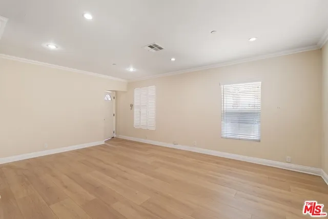 $1,350,000 | 1147 South Kenmore Avenue, Los Angeles, CA 90006