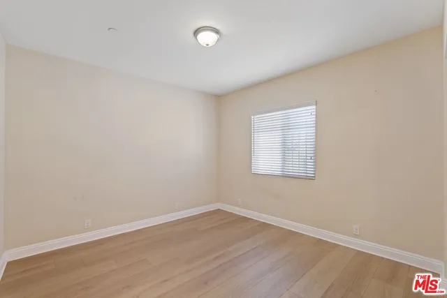 $1,350,000 | 1147 South Kenmore Avenue, Los Angeles, CA 90006