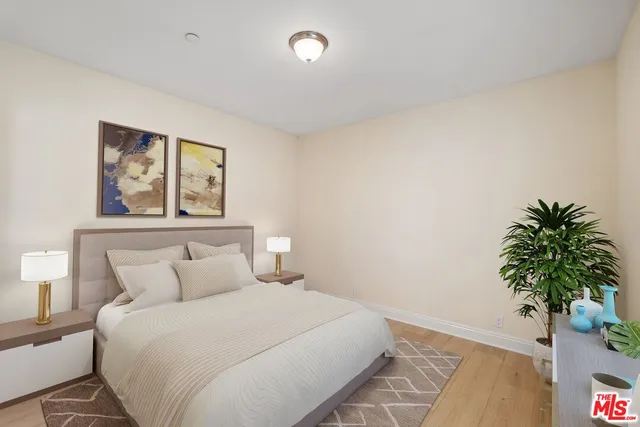 $1,350,000 | 1147 South Kenmore Avenue, Los Angeles, CA 90006