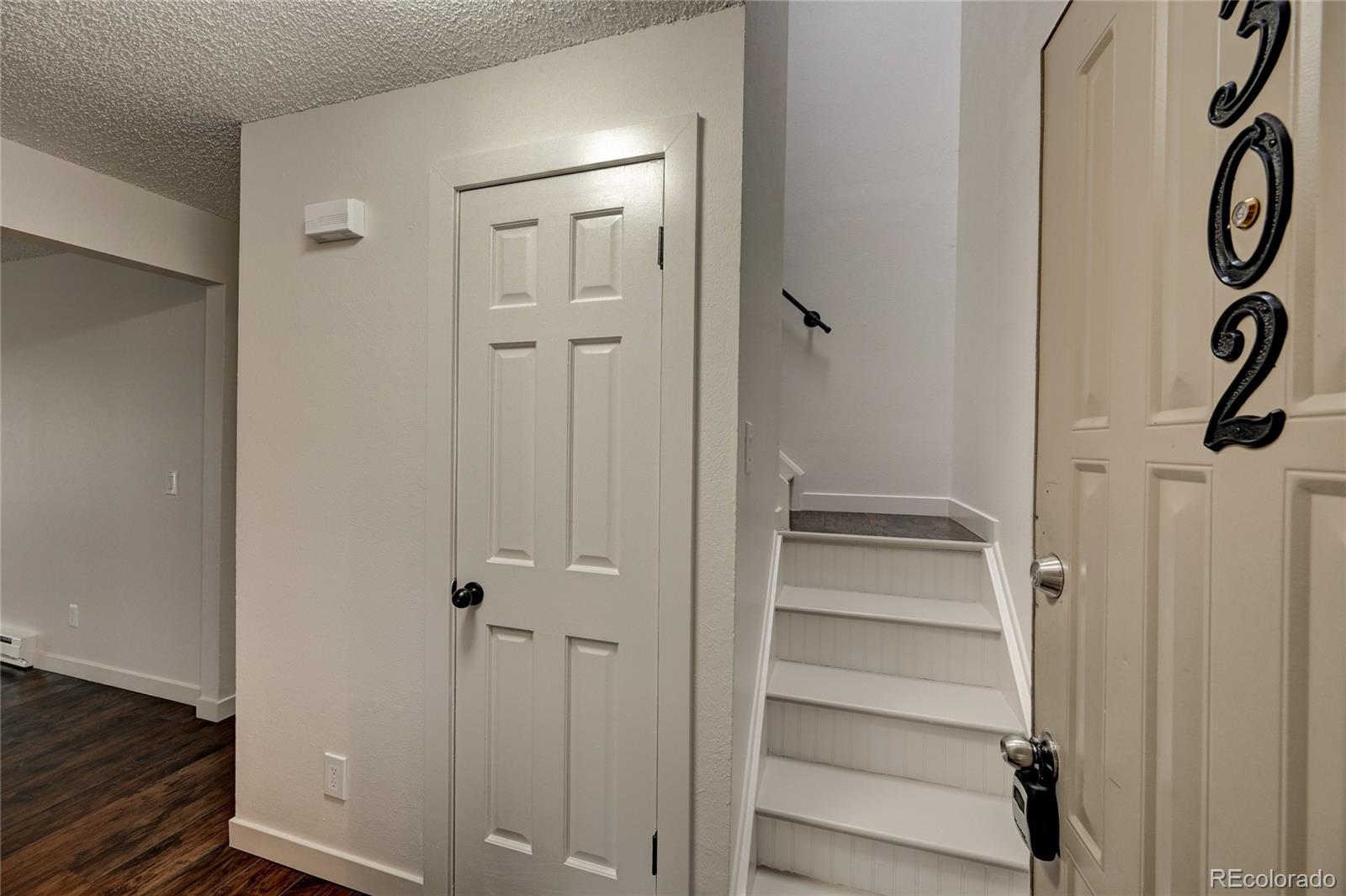 4062 South Atchison Way, Unit 302 Aurora, CO 80014 - Photo 4 of 24