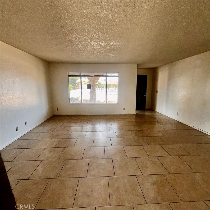 15375 Cheyenne Road Apple Valley, CA 92307 - Photo 8 of 18