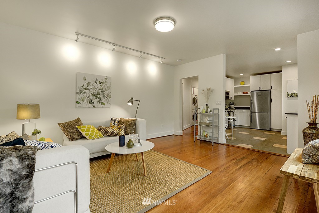 3301 York Road South, Unit 5 Seattle, WA 98144 - Photo 2 of 18 Gallery Image 2