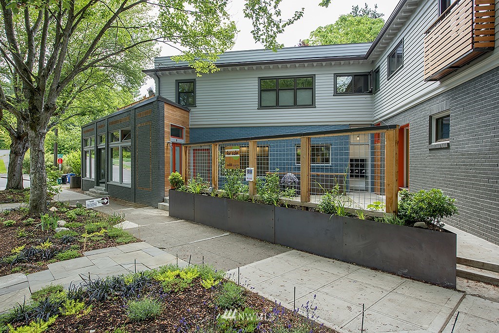3301 York Road South, Unit 5 Seattle, WA 98144 - Photo 17 of 18 Gallery Image 17
