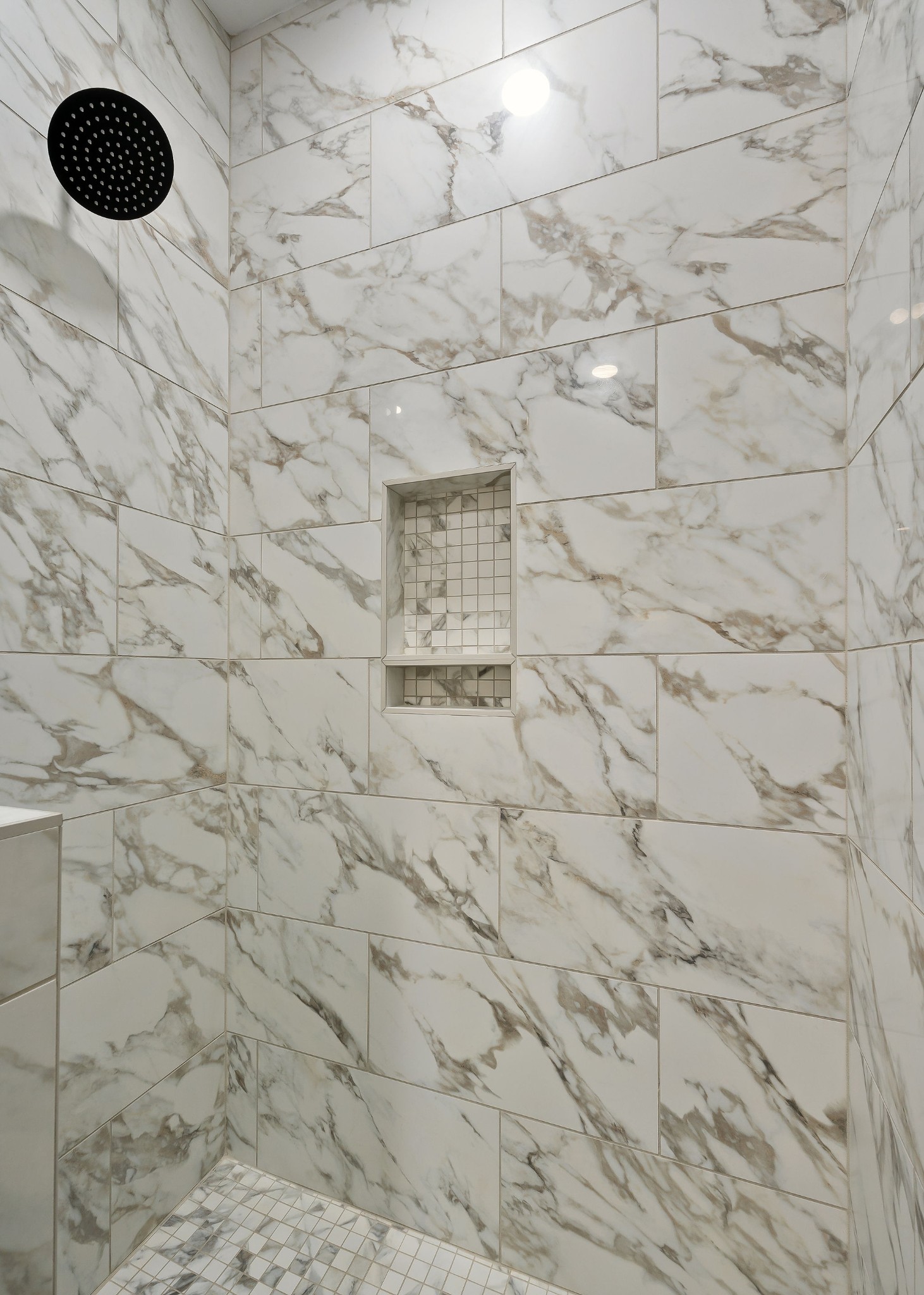 599 Hutchins Bend Road Smithville, TN 37166 - Photo 20 of 36 a bathroom with a shower