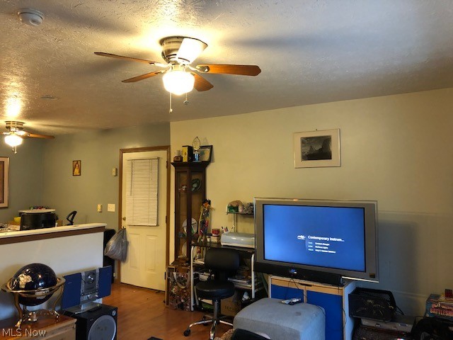 4301 Maple Road Lorain, OH 44055 - Photo 5 of 13