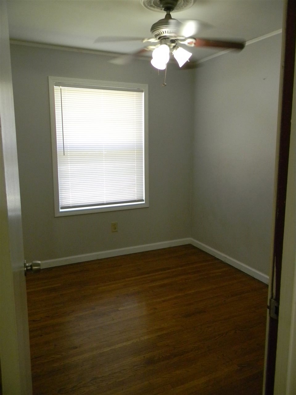 1884 Sea Isle Road Memphis, TN 38117 - Photo 14 of 22 Gallery Image 14