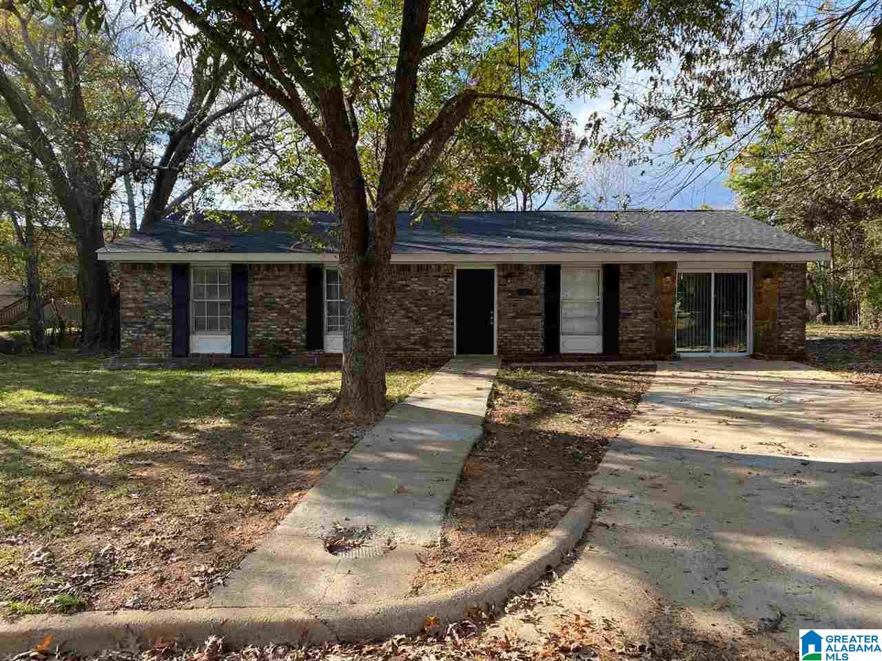4 Carriage Circle Southwest Bessemer, AL 35022 - Photo 1 of 22