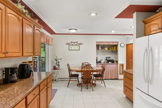 $349,900 | 859 6th Avenue, Hancock, WI 54943