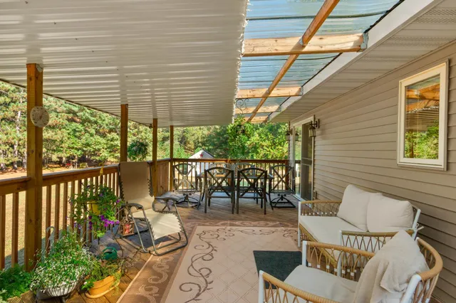 $349,900 | 859 6th Avenue, Hancock, WI 54943