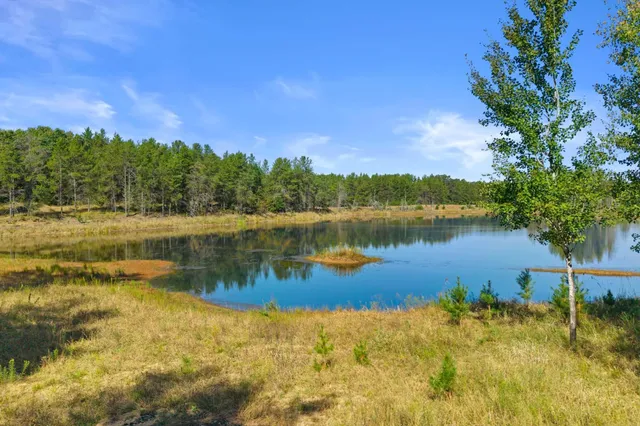 $349,900 | 859 6th Avenue, Hancock, WI 54943