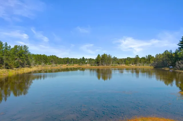 $349,900 | 859 6th Avenue, Hancock, WI 54943